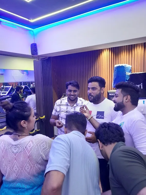 @Fitness Gym Alaknanda Market