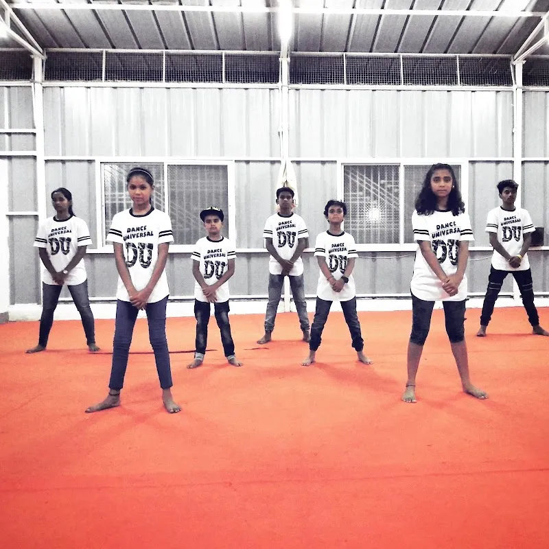 DANCE UNIVERSE INSTITUTE
