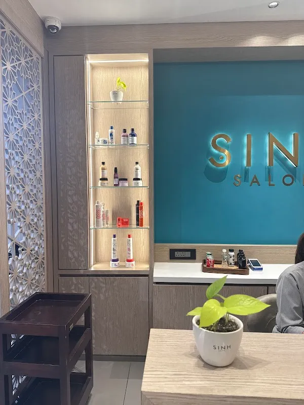 SINH Salon