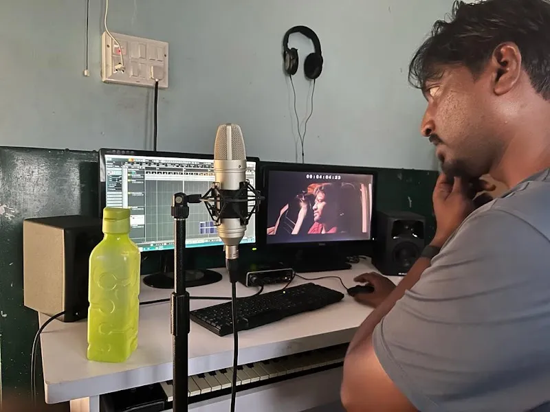 Studio Guru