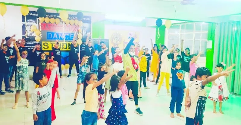 SANGAMNER DANCE STUDIO