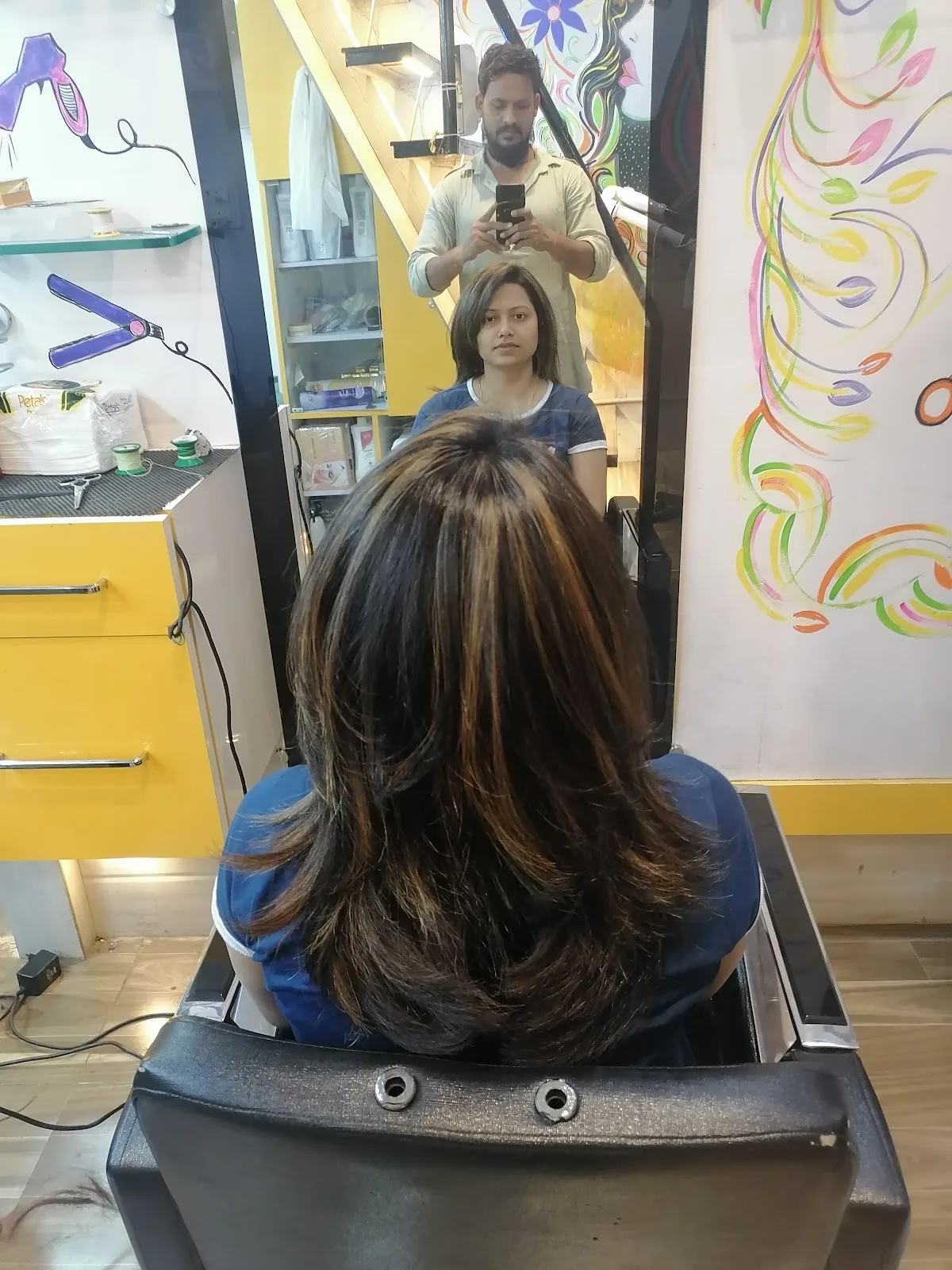 Salman Unisex Salon .