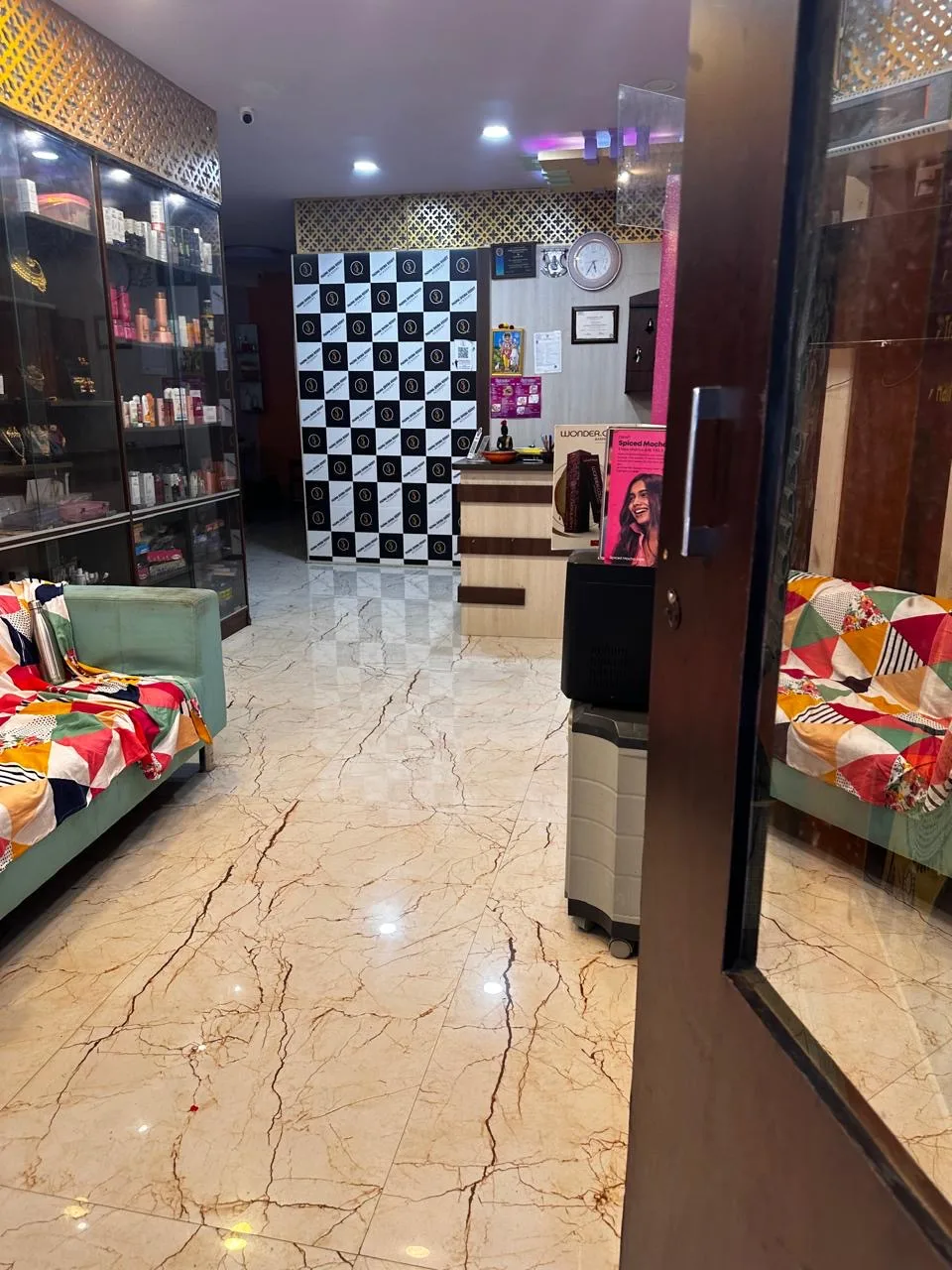 STYLE LAKME Parlour (Clinic,Makeup studio,Training centre)