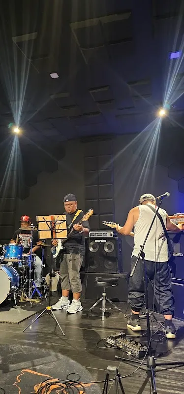 Sonictones | Jamming Studio Singapore