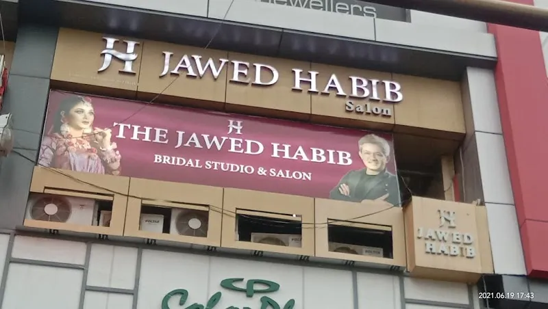Jawed Habib Bevels Salon