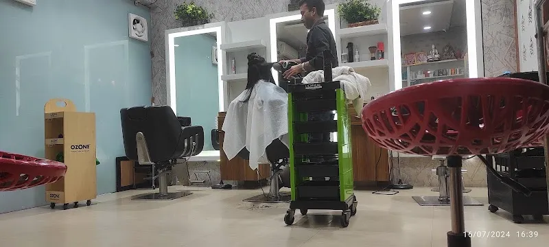 Jawed Habib Bevels Salon