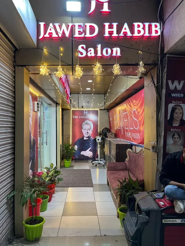 Jawed Habib Bevels Salon