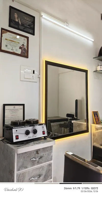 Vaishu's Beauty Salon and Makeup