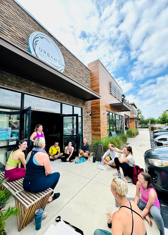 Urban Ōm Power Yoga