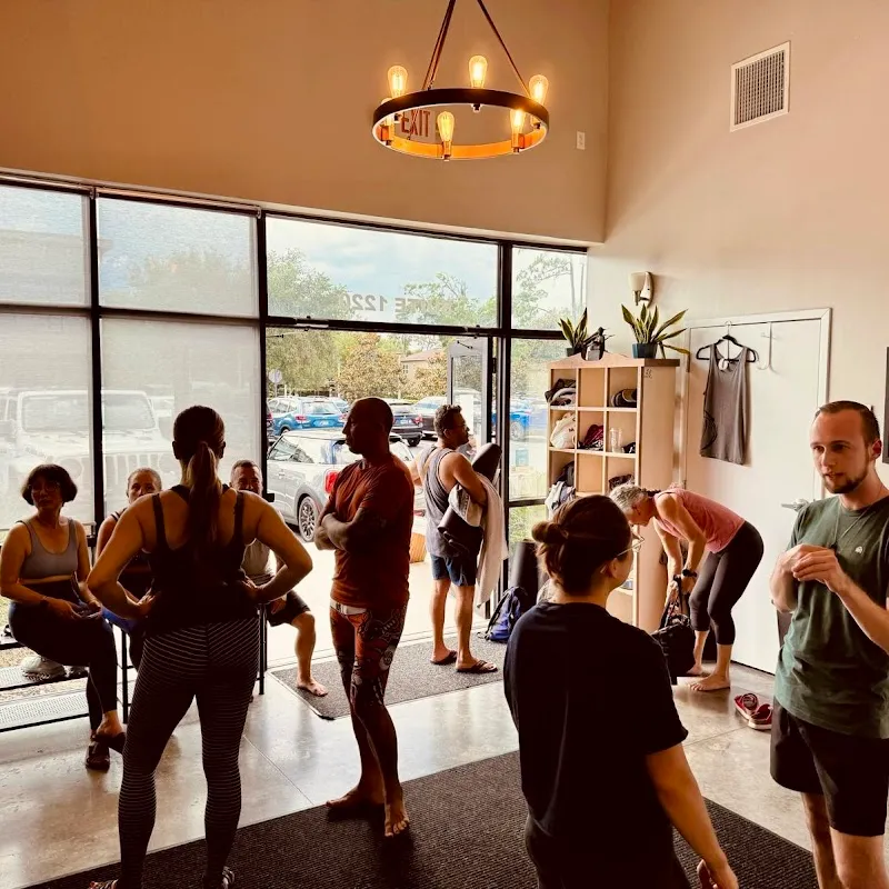 Urban Ōm Power Yoga