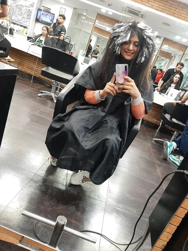Toni&Guy Green Park
