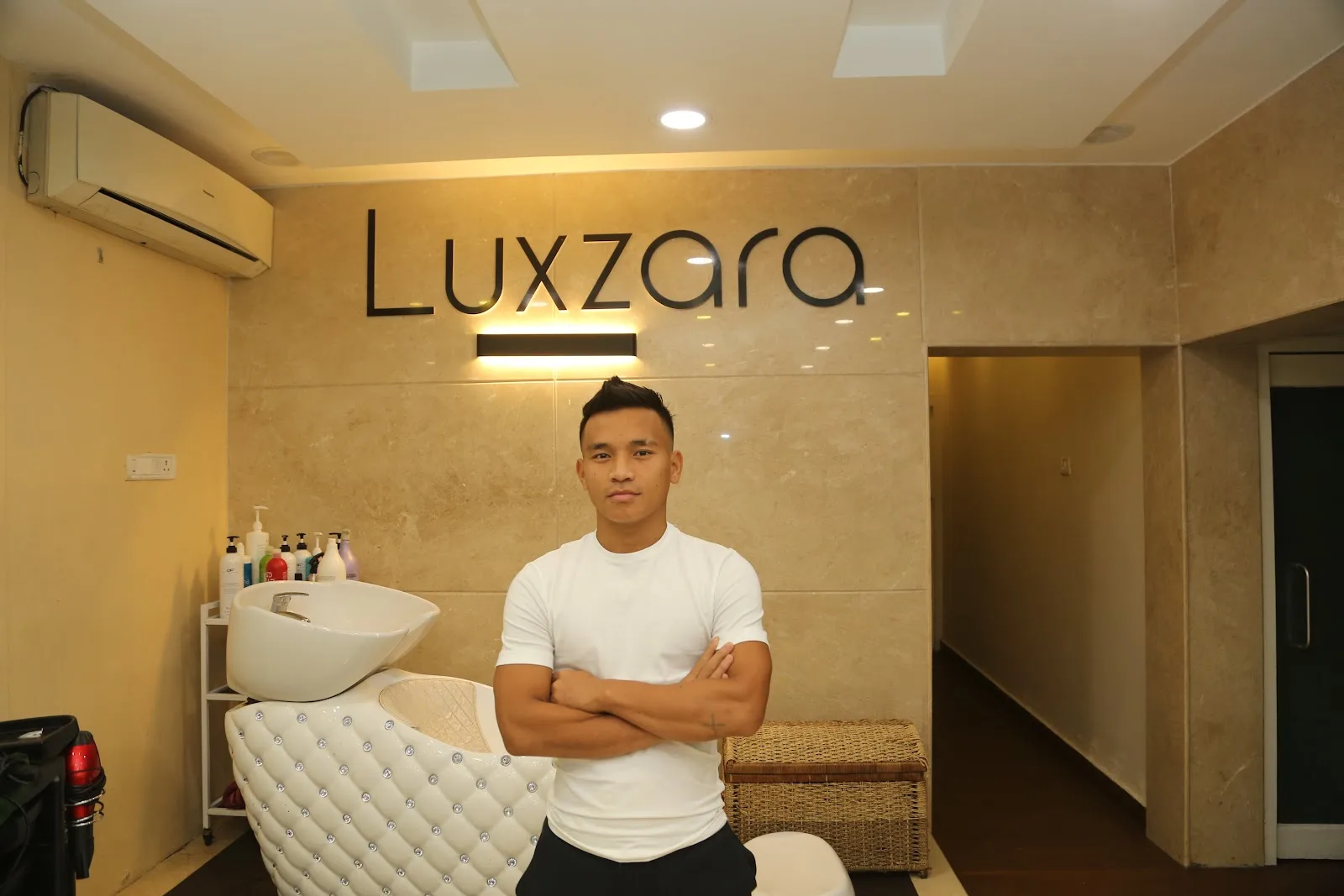 Luxzara