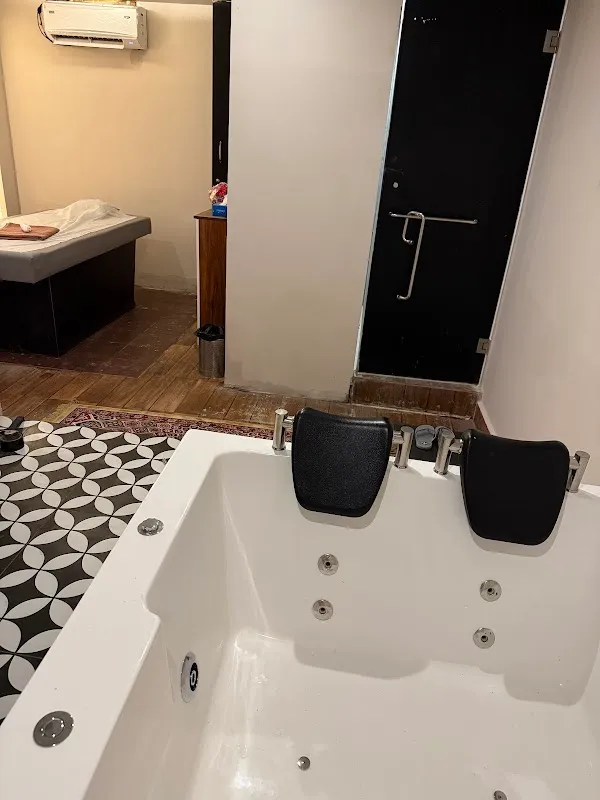 Summerhill Spa Sadashiva Nagar