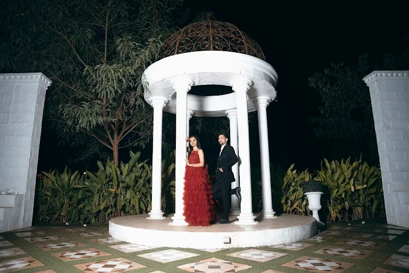 AVIRAJ STUDIO