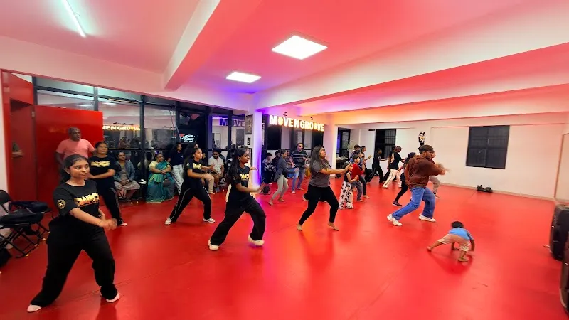 MOVE N GROOVE DANCE & FITNESS STUDIO - SANJAYNAGAR