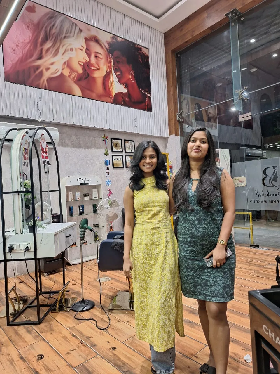 Bombshell Studio Unisex Salon