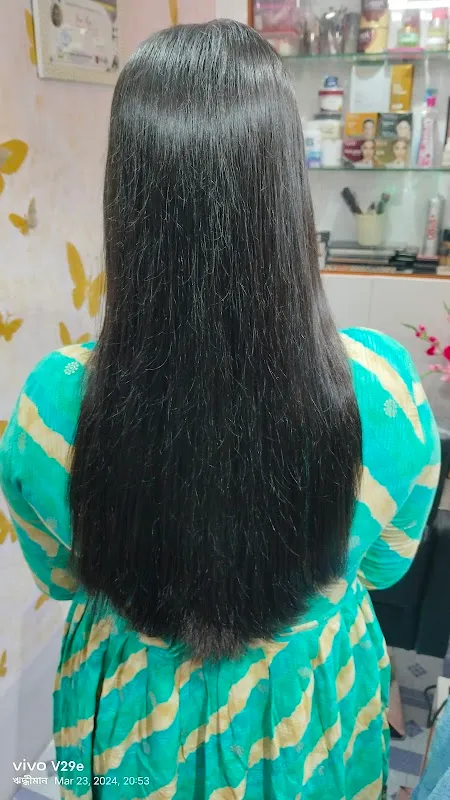 Soma's Makeover and salon