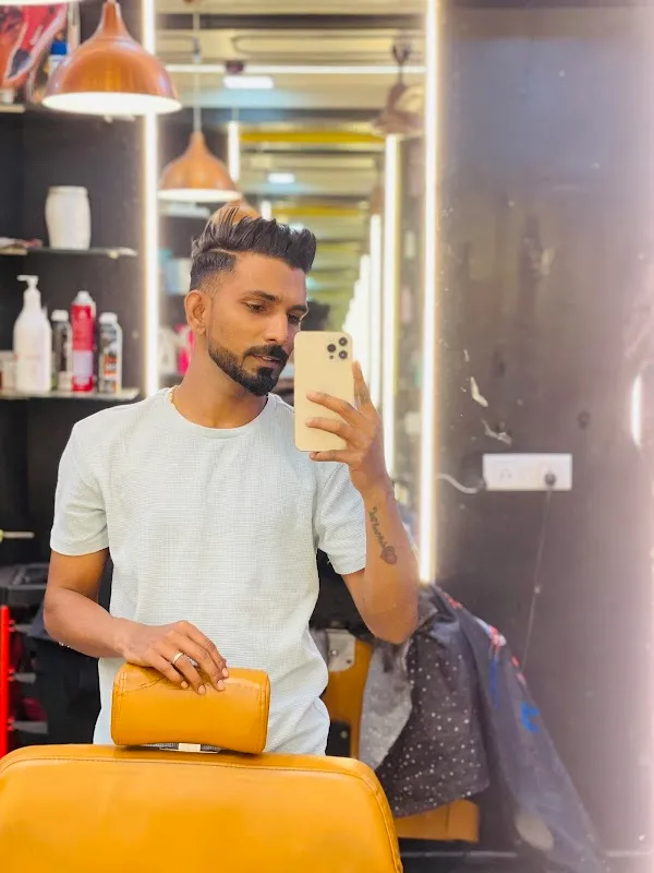 PAWAN SALON