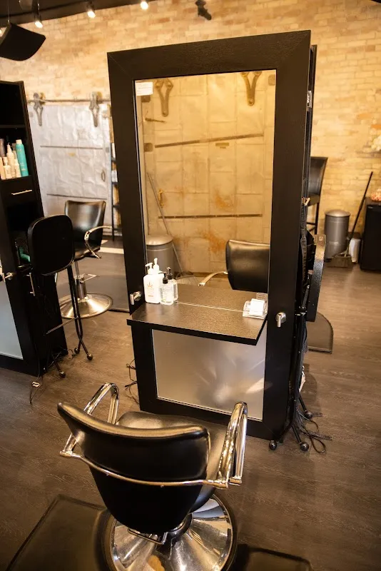 Avenue M Salon & Spa