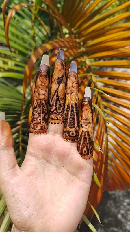 Reya's Mehndi & Nail Art