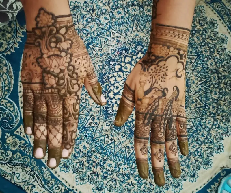 Reya's Mehndi & Nail Art
