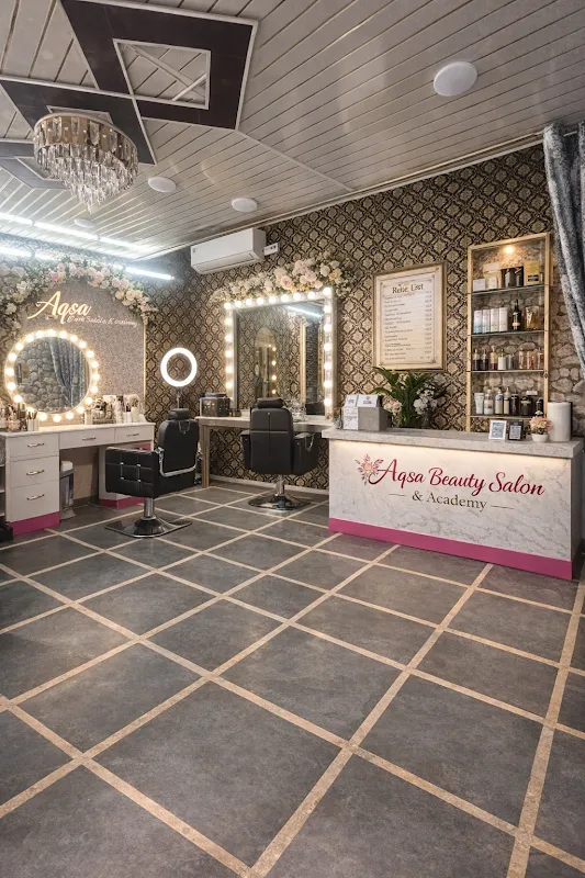 Aqsa Beauty salon