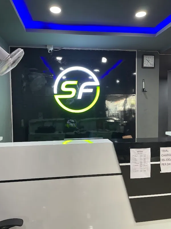 Sar Fitness-Best gym in Vrindavan Lucknow-Near me gym-Fitness centre-24×7 gym in Vrindavan Yojna lucknow