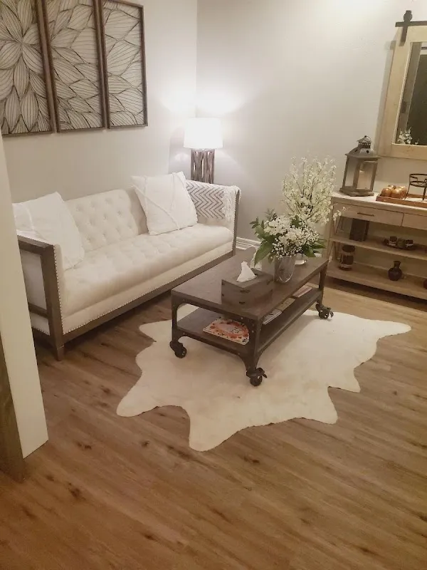 The Luxurious Massage and Spa