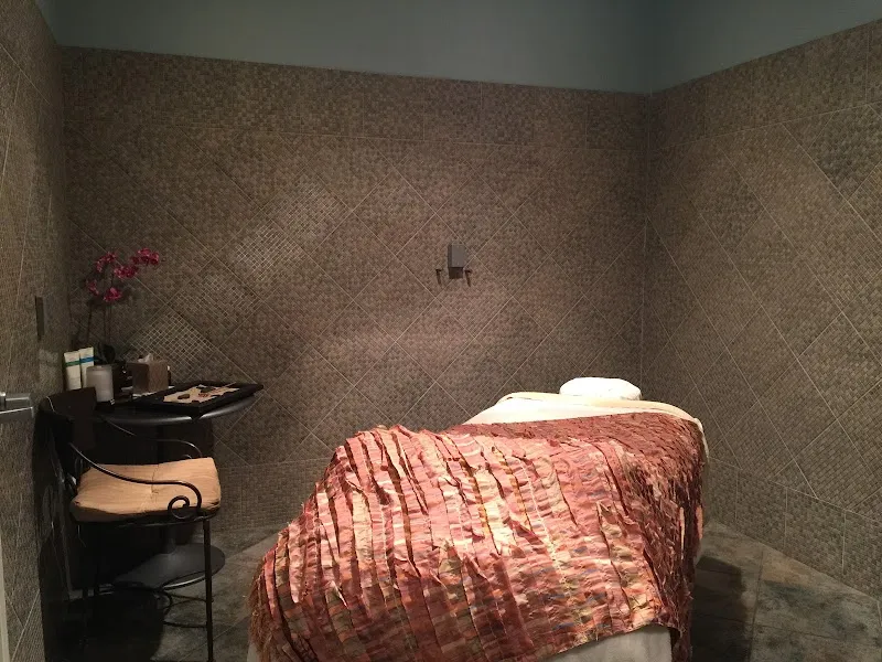 The Beauty Bar at Geist