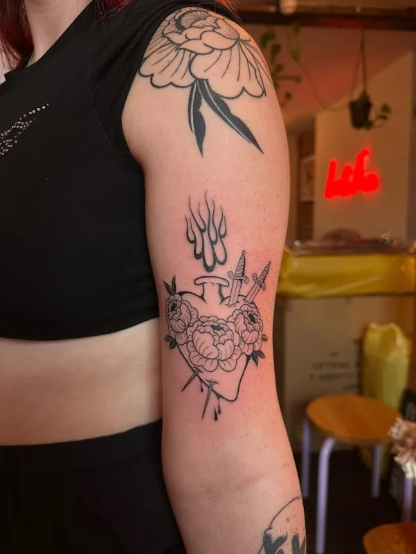 Lost Fox Tattoo
