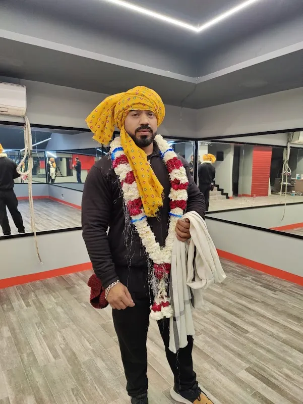 Iron Addiction, Fitness Zone, Kamla Nagar