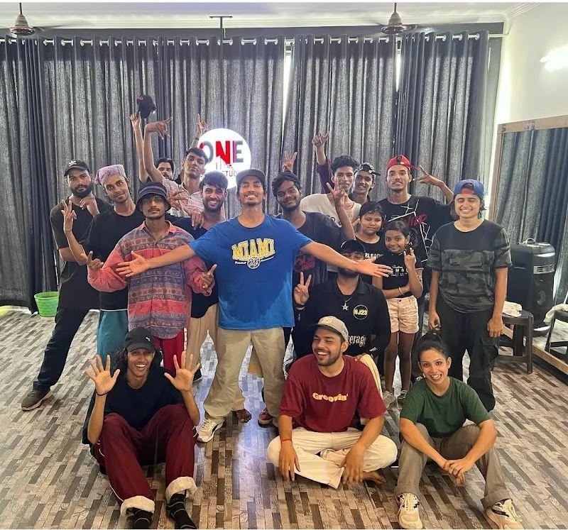 One Dance Studio
