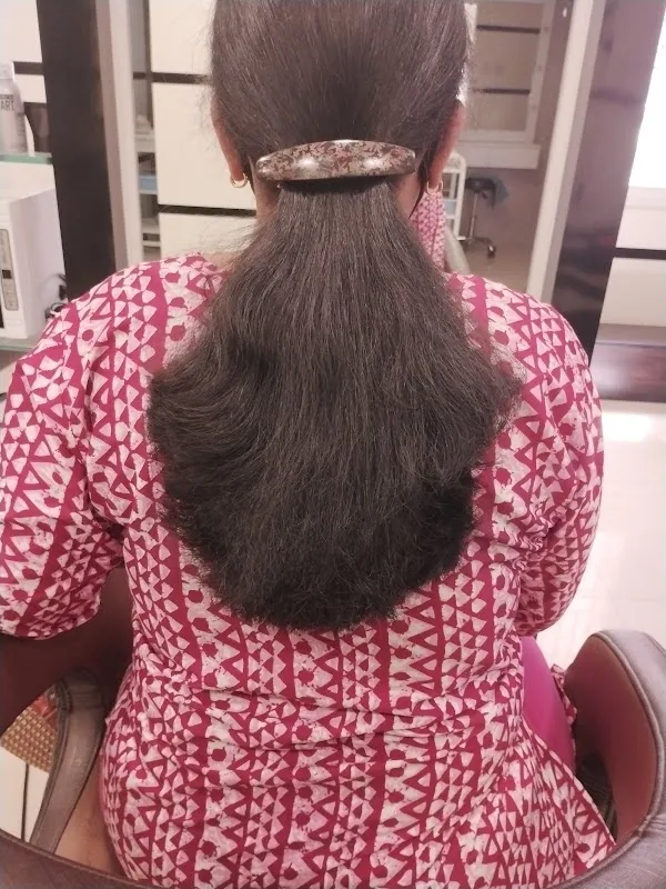 Green Trends Unisex Hair & Style Salon - Mathikere