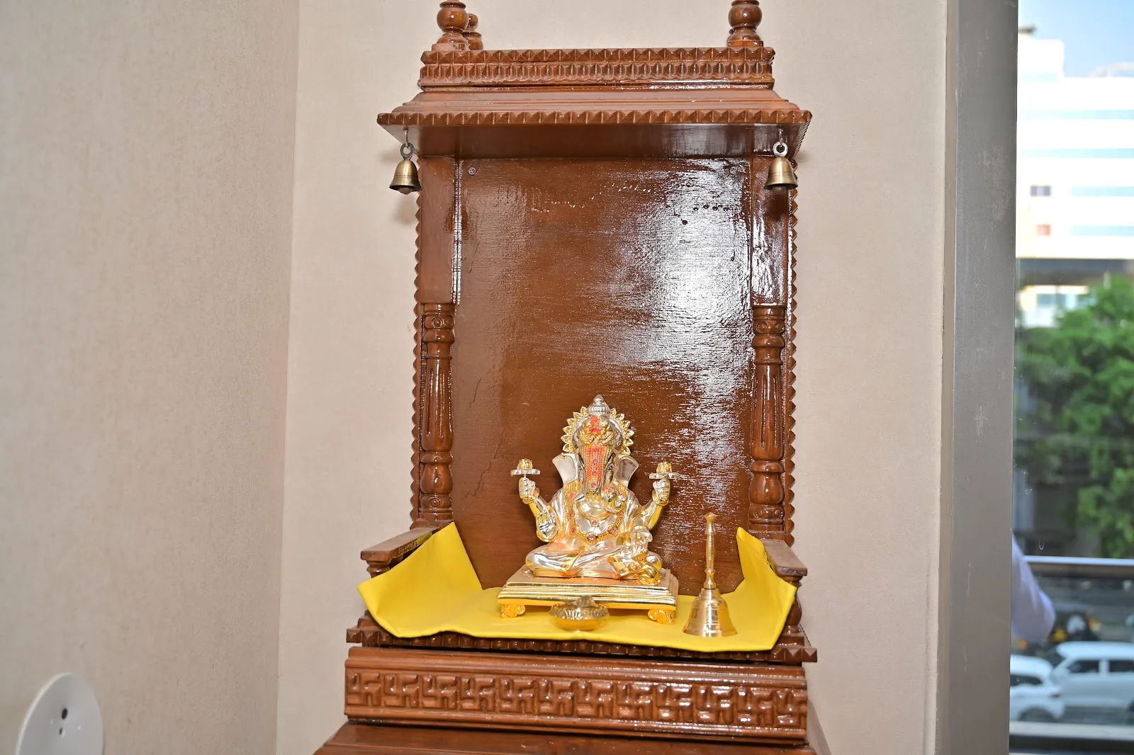 Auravy Spa Sadhu Vaswani Camp | No.1 Spa