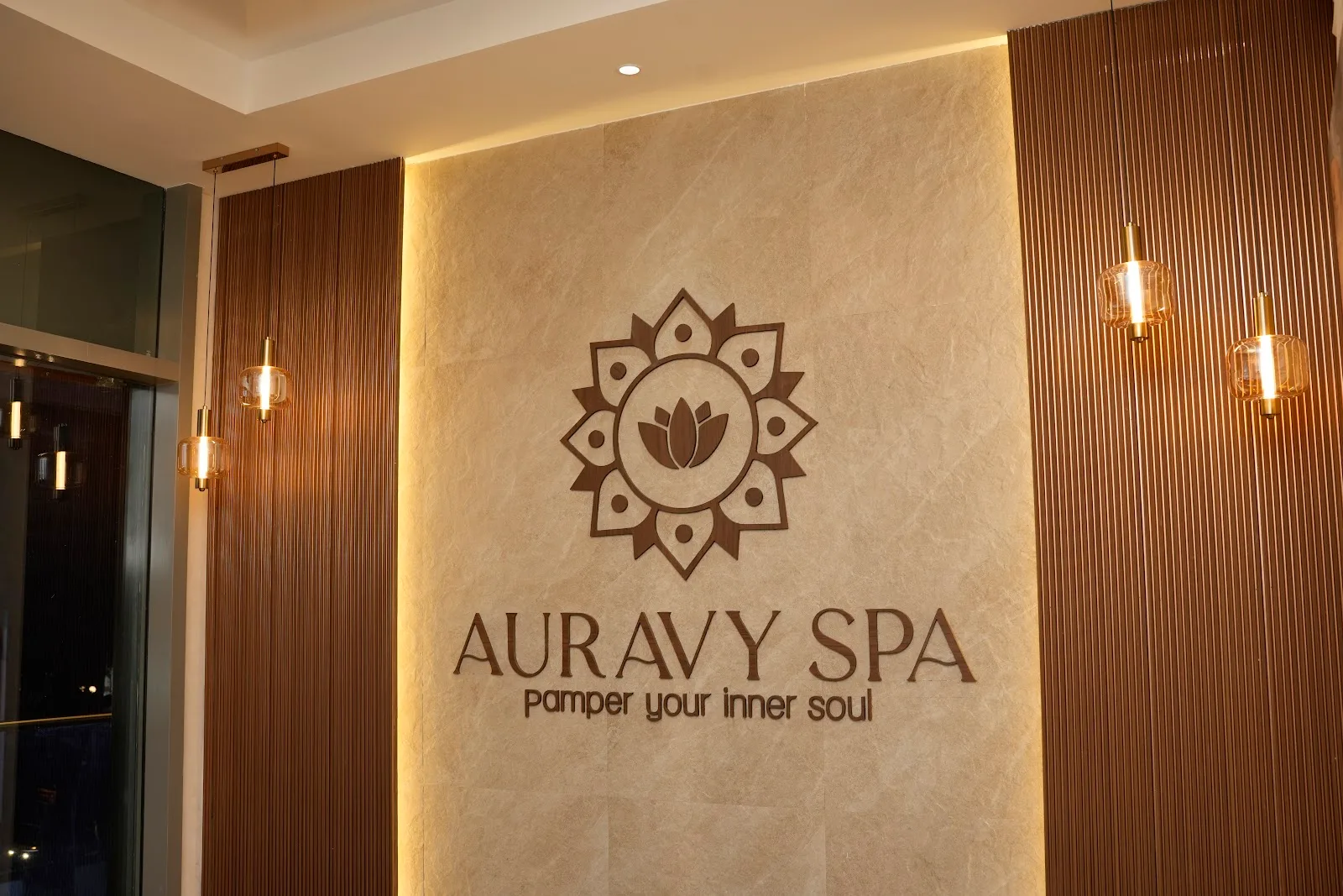 Auravy Spa Sadhu Vaswani Camp | No.1 Spa
