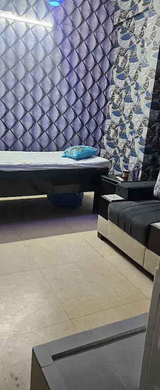 Shine spa and wellness tilak nagar