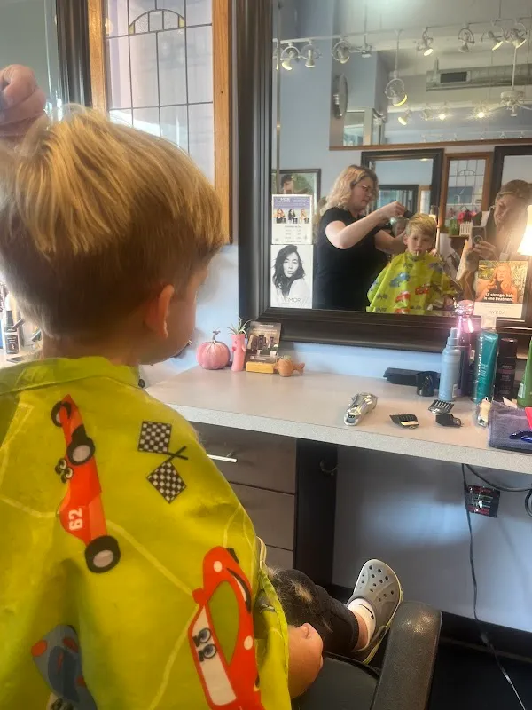 Robert Laurence Hair Studio