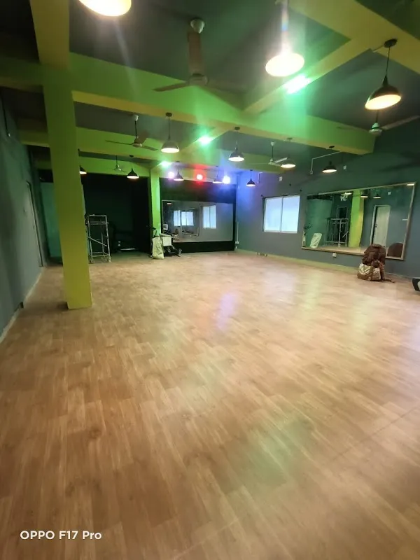 GLADIATOR FITNESS GYM