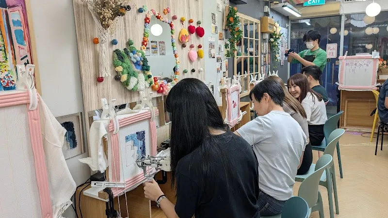 Anna Craft (Tufting Studio) @ Chinatown