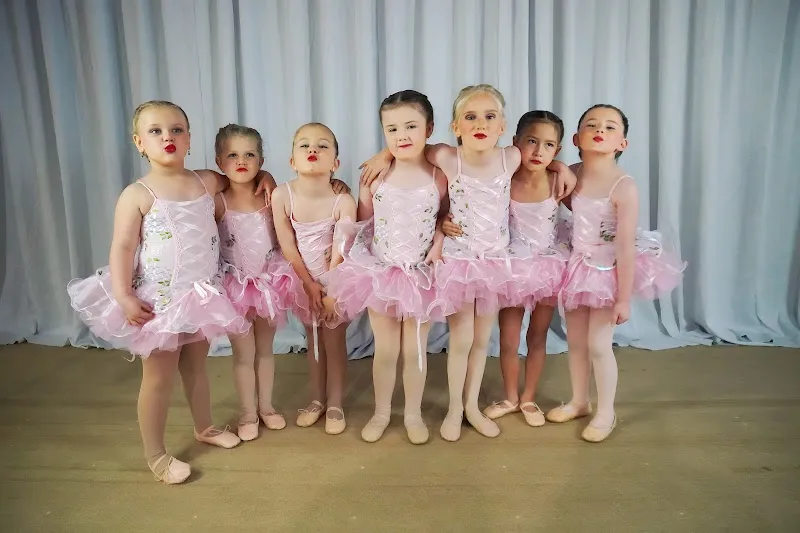 Bee's Dance Studio