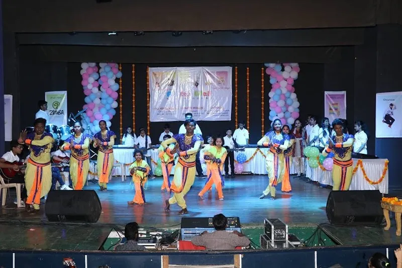 All Izz Well Art Academy