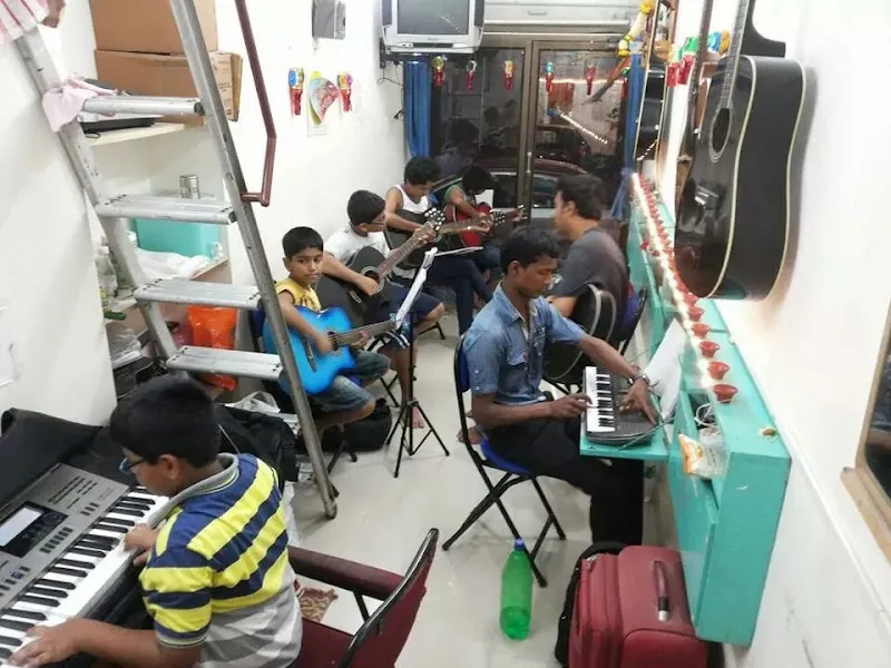 All Izz Well Art Academy