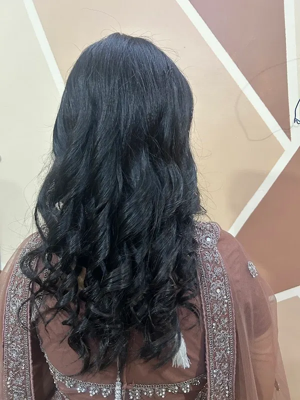 H&A beauty saloon