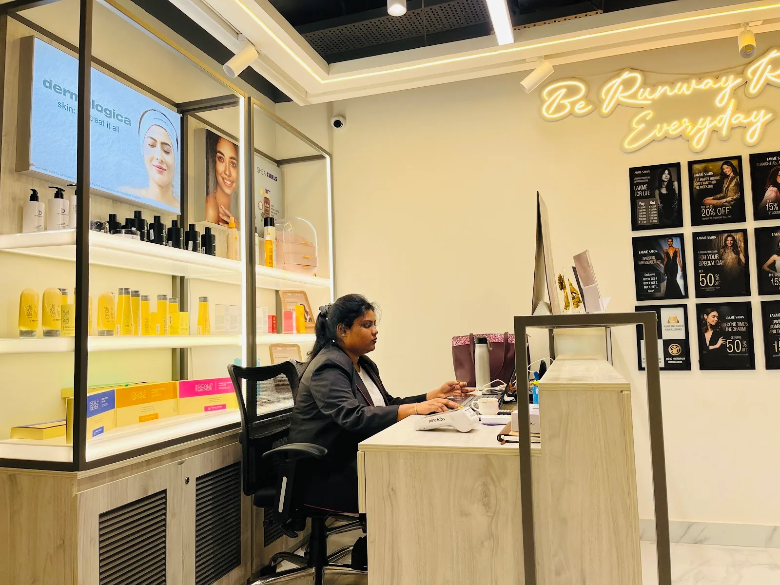 Lakme Salon For Him & Her Nallgandla, Hyderabad