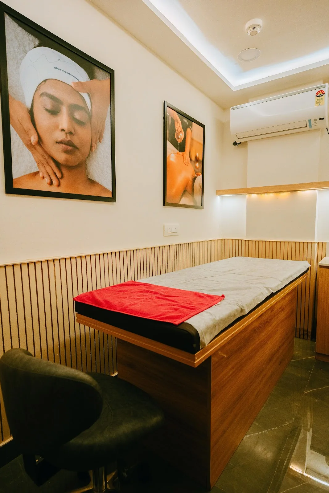 Lakme Salon For Him & Her Nallgandla, Hyderabad