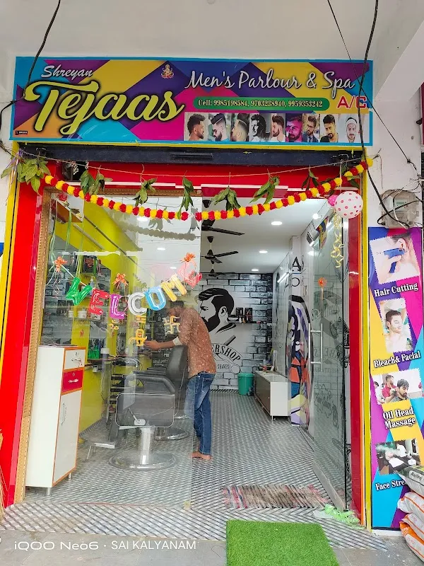 Shreyan's hair styles & men's parlour