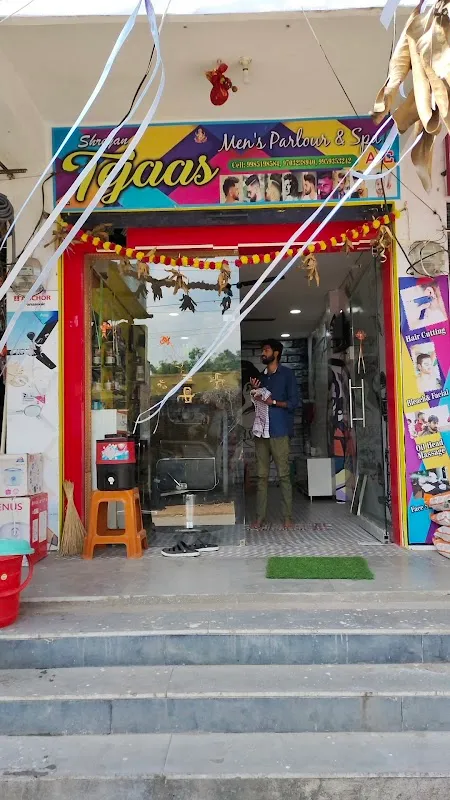 Shreyan's hair styles & men's parlour