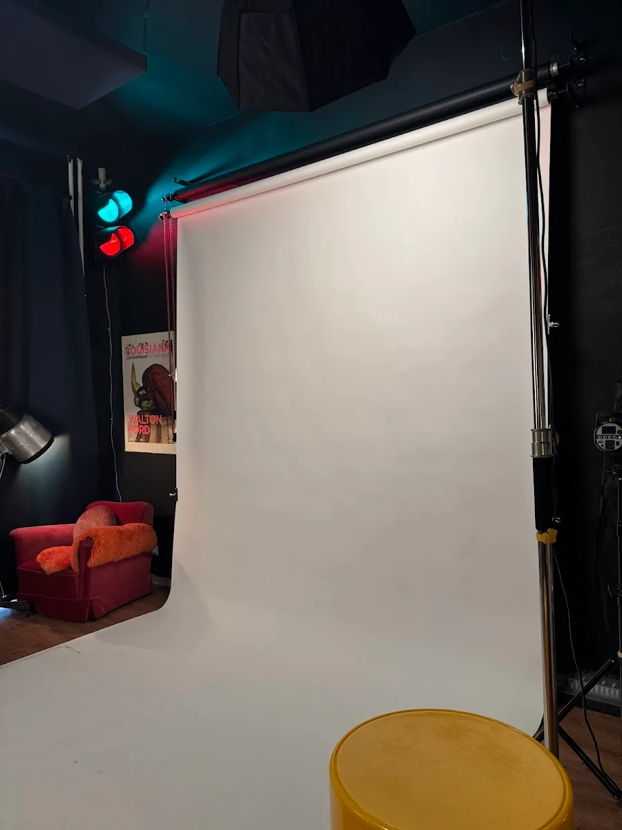 Ātma Self-Portrait Photo Studio in Berlin