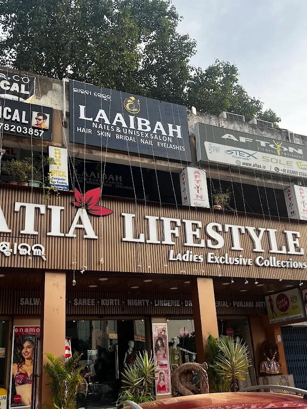 Laaibah Nails & Unisex Salon