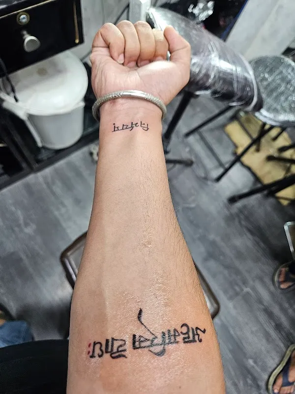 ANGSHU TATTOOS - Tattoos & Piercings Parlour